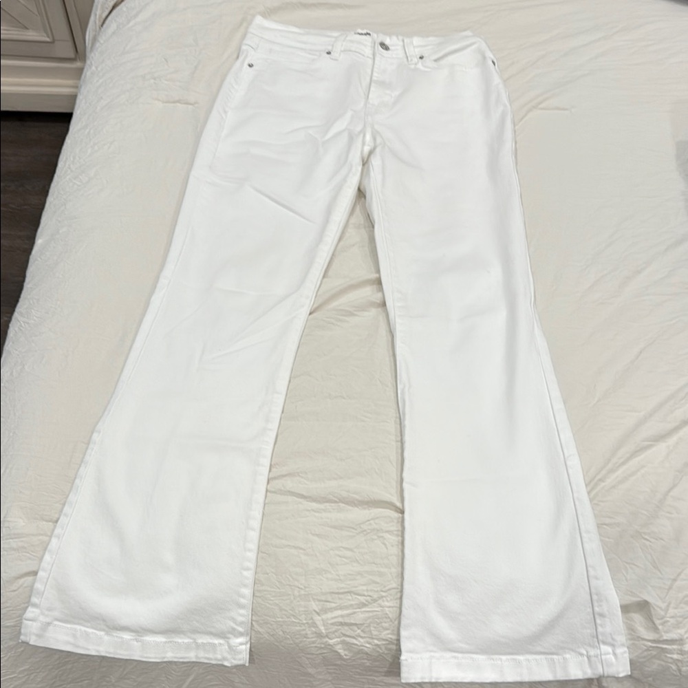 Kensie Women's White Jeans